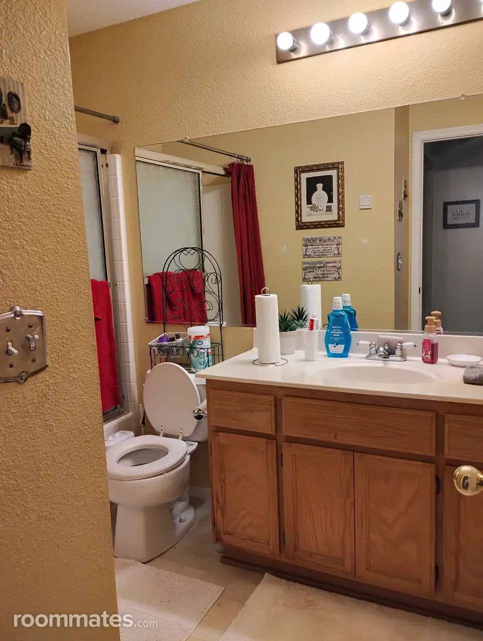 Profile photo 5 of 6