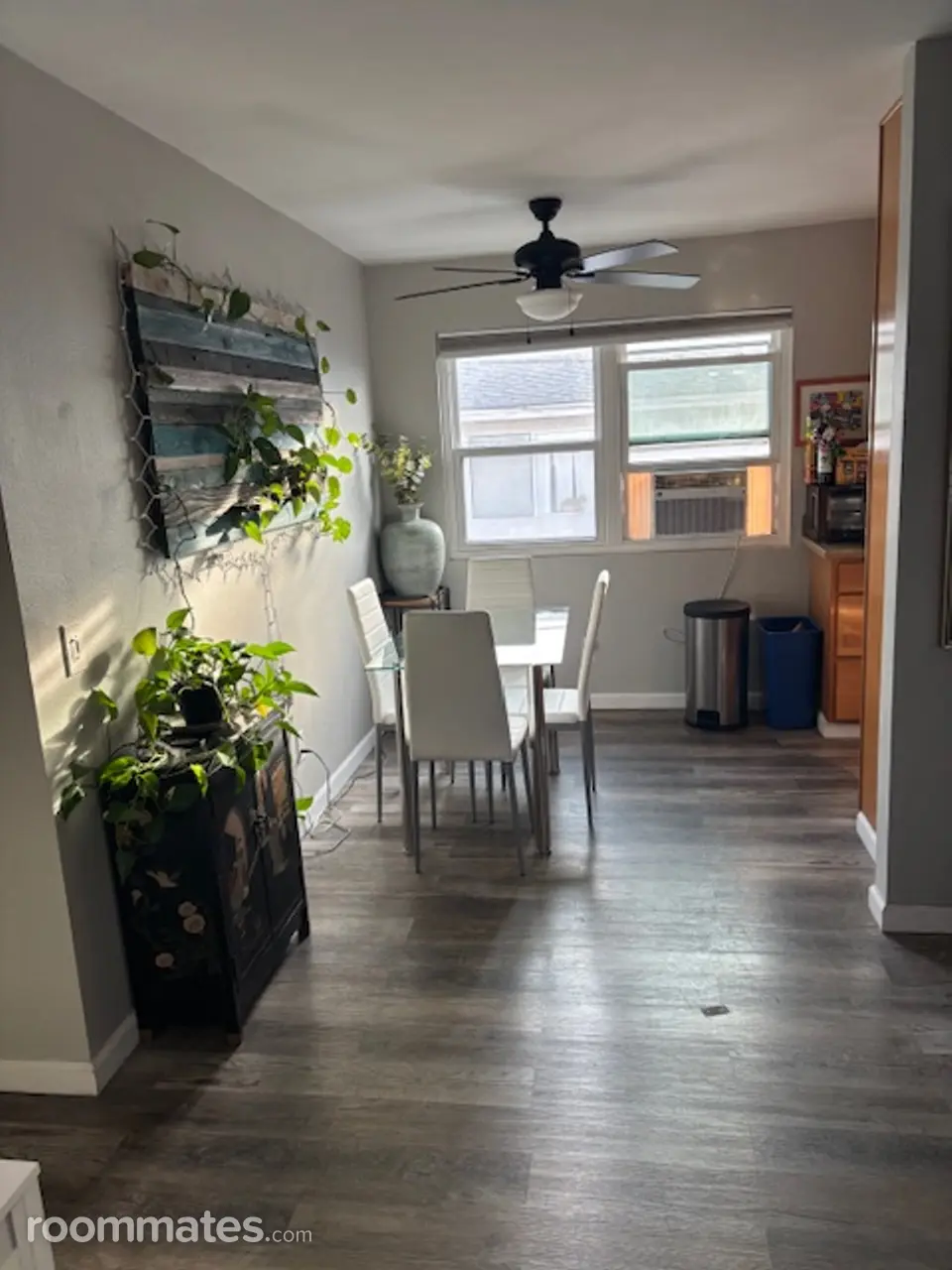 Profile photo 9 of 10