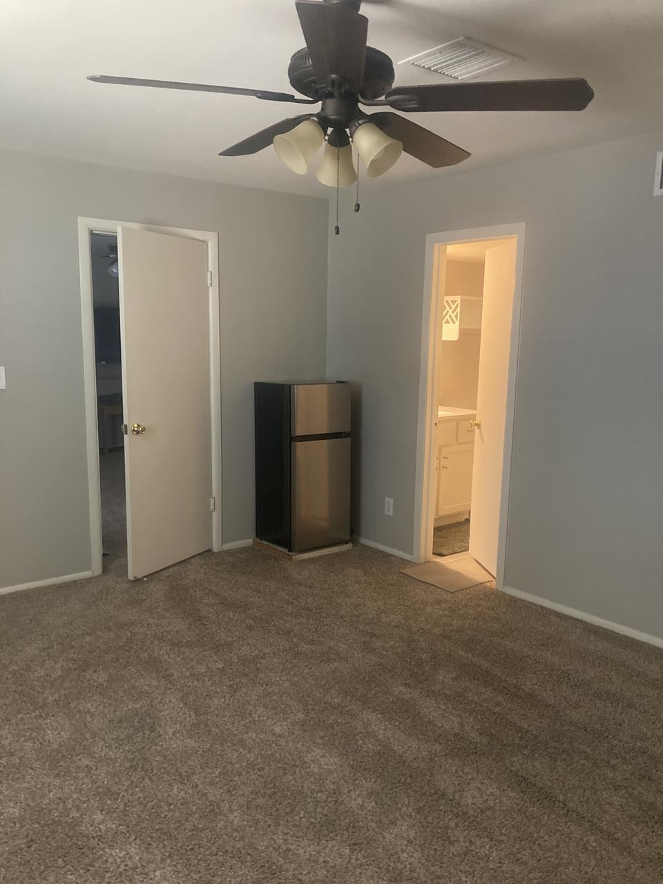 Profile photo 5 of 8