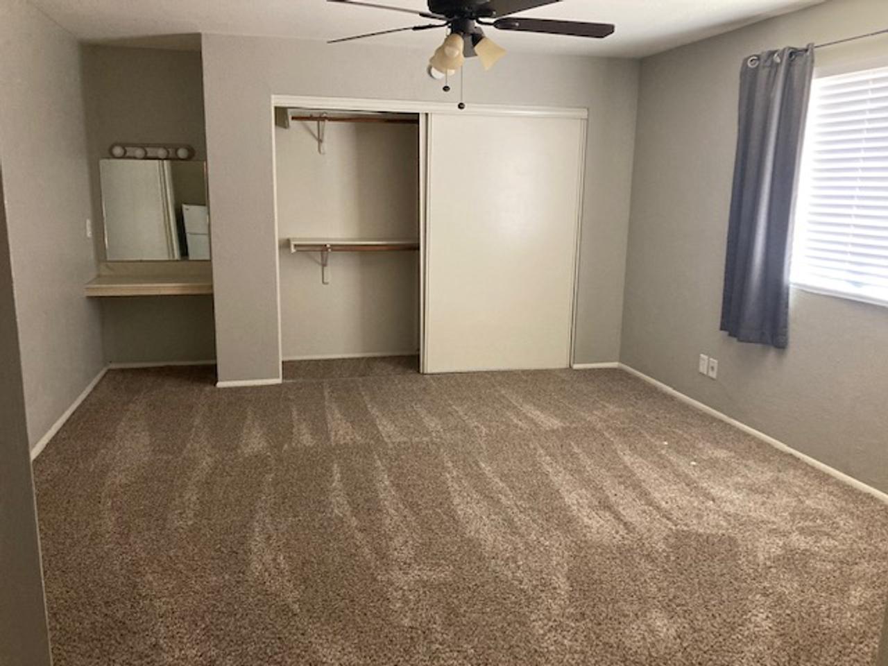 Profile photo 8 of 8