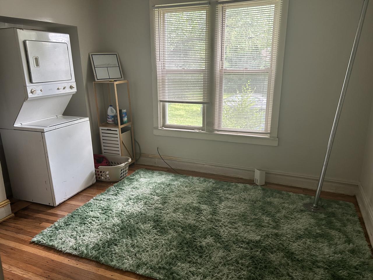 Profile photo 5 of 8