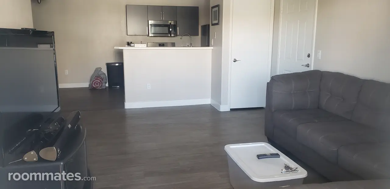 Profile photo 4 of 9