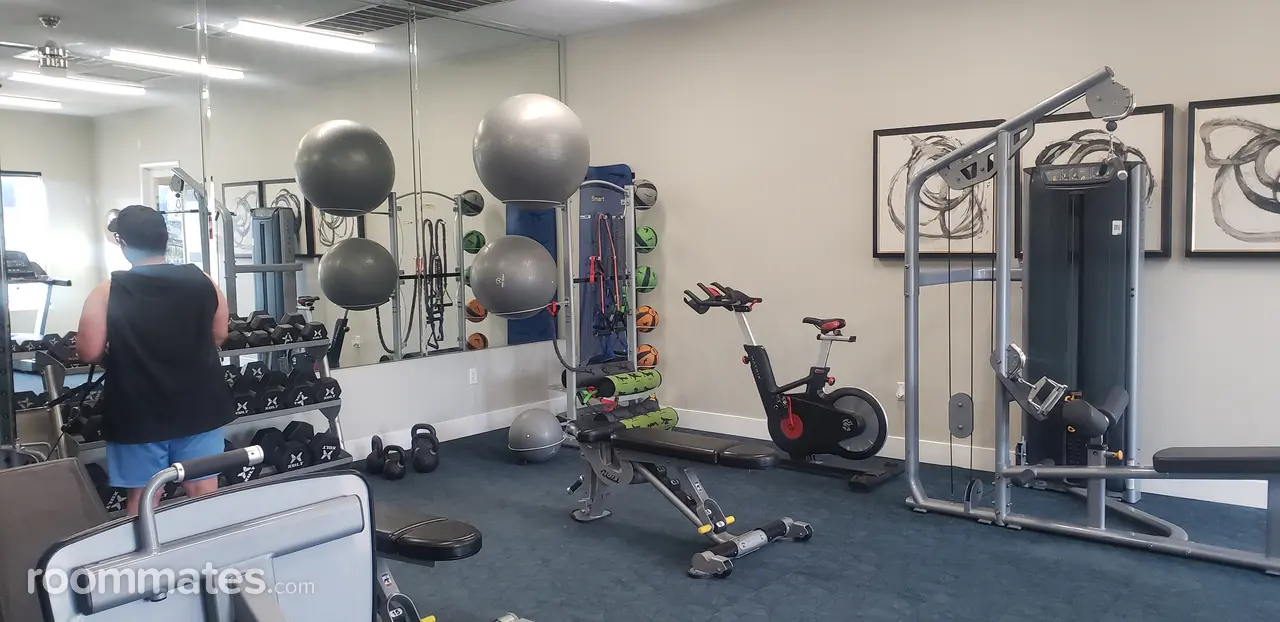 Profile photo 2 of 9