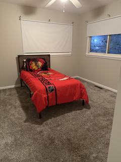 Room for rent in Highland, IN $750, house