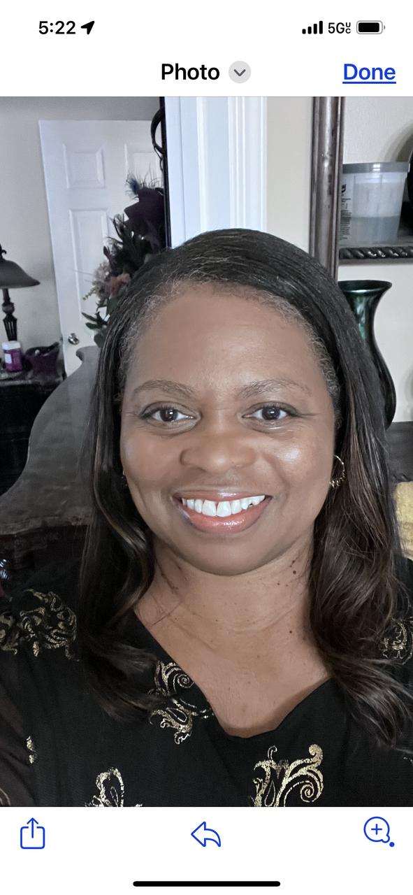 Profile photo 11 of 11