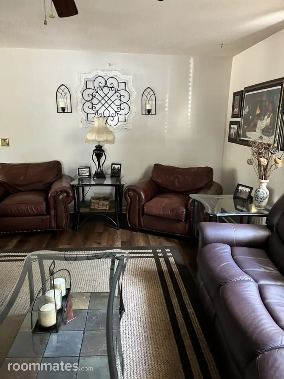 Profile photo 3 of 11