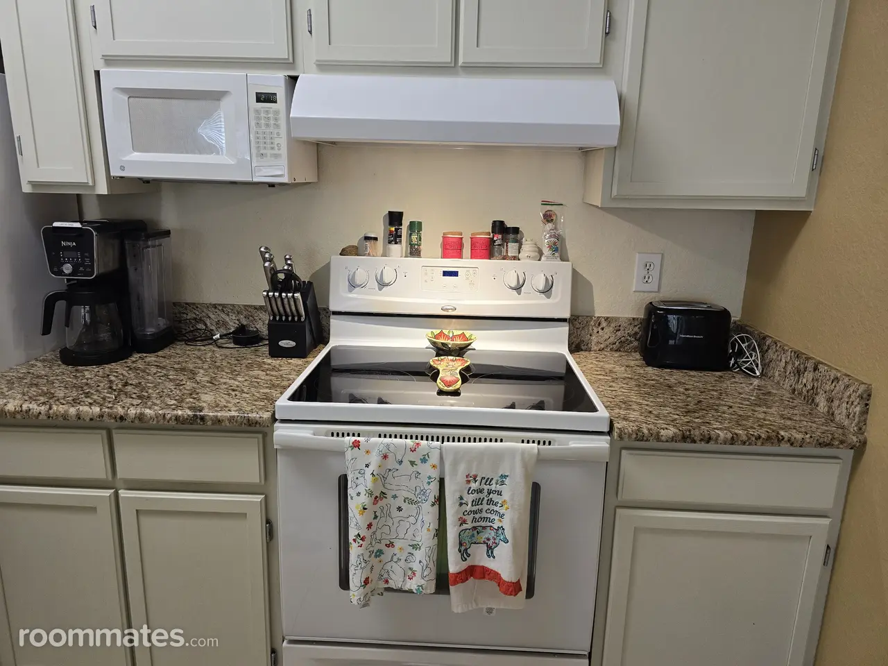 Profile photo 7 of 16