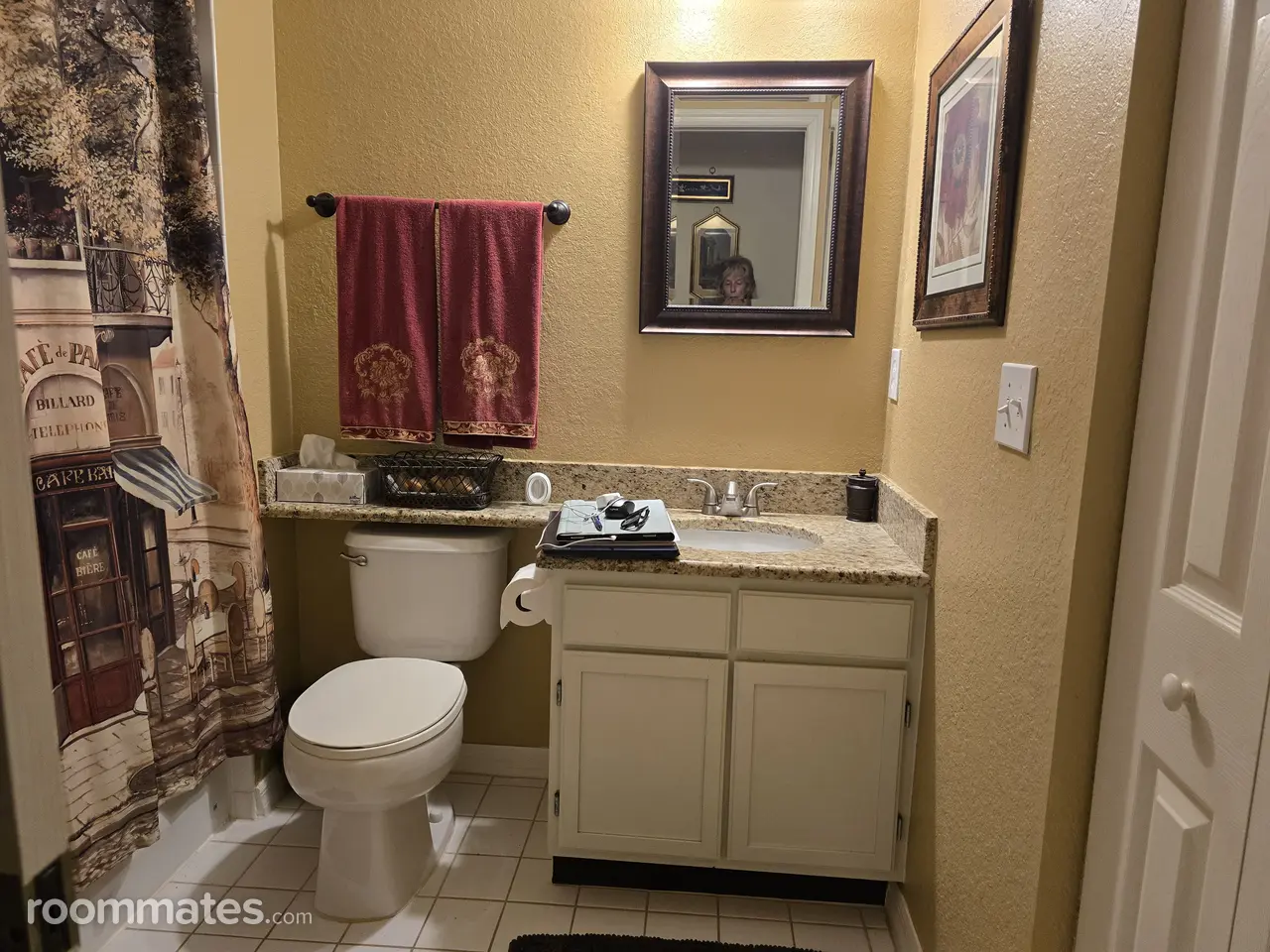 Profile photo 12 of 16