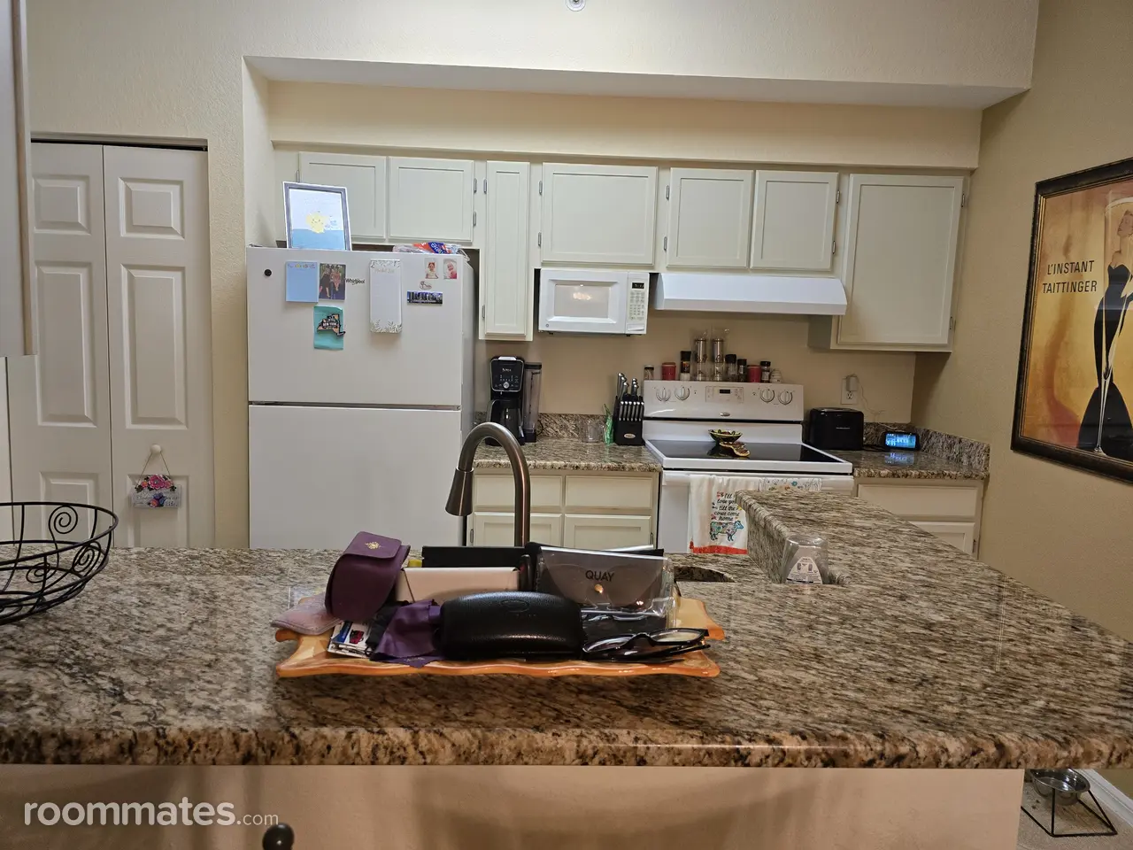 Profile photo 15 of 16