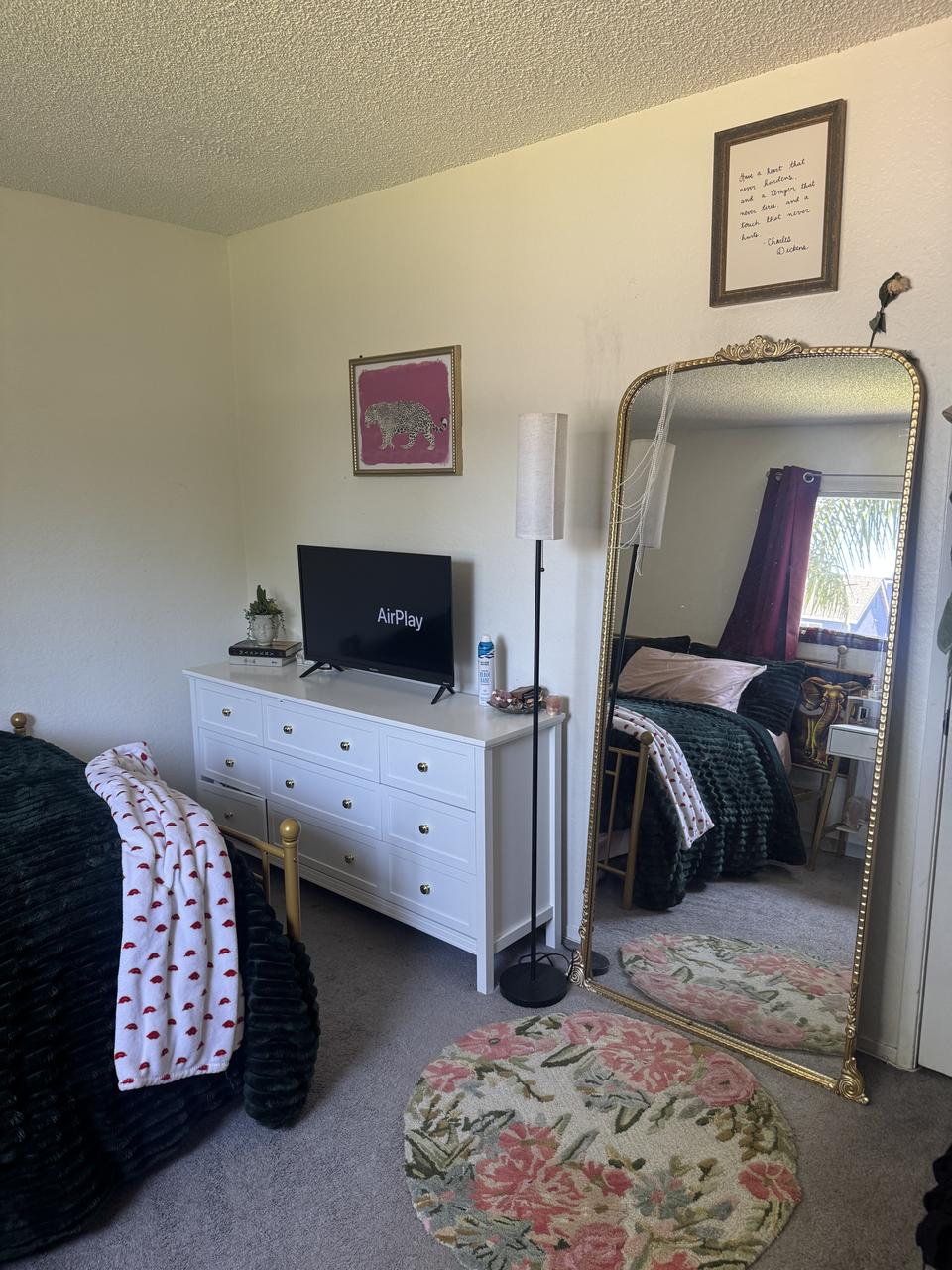 Profile photo 6 of 8