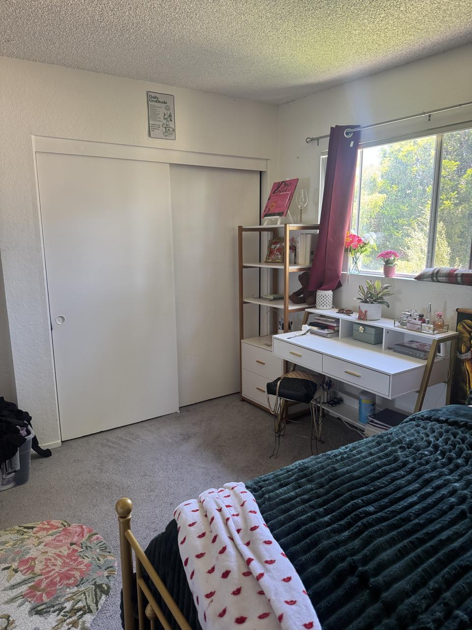 Profile photo 7 of 8