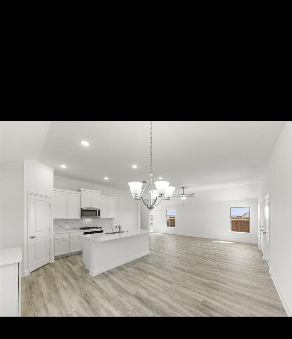 Profile photo 7 of 8