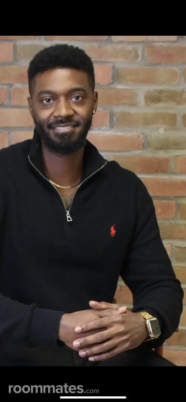 Profile photo 2 of 2