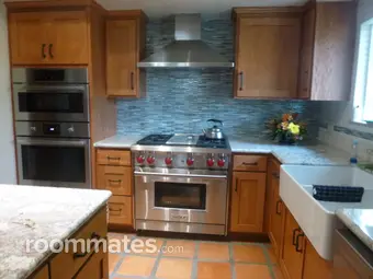 Room for rent in Fallbrook, CA $1200, house