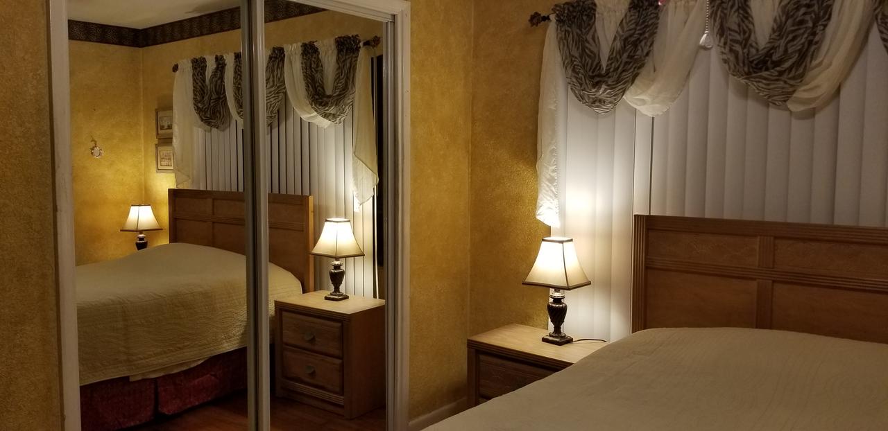 Profile photo 7 of 10