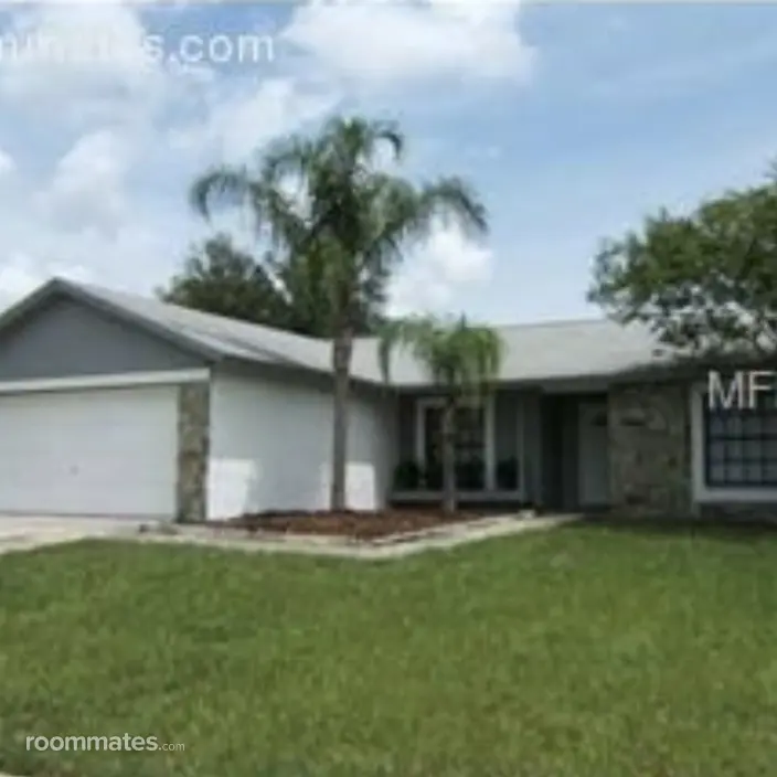 Room for rent in Riverview, FL $950, house