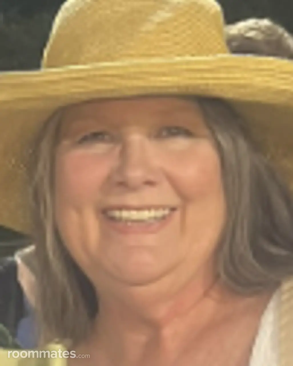 Profile photo 5 of 5