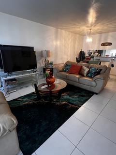 Room for rent in Miramar, FL $1100, condo