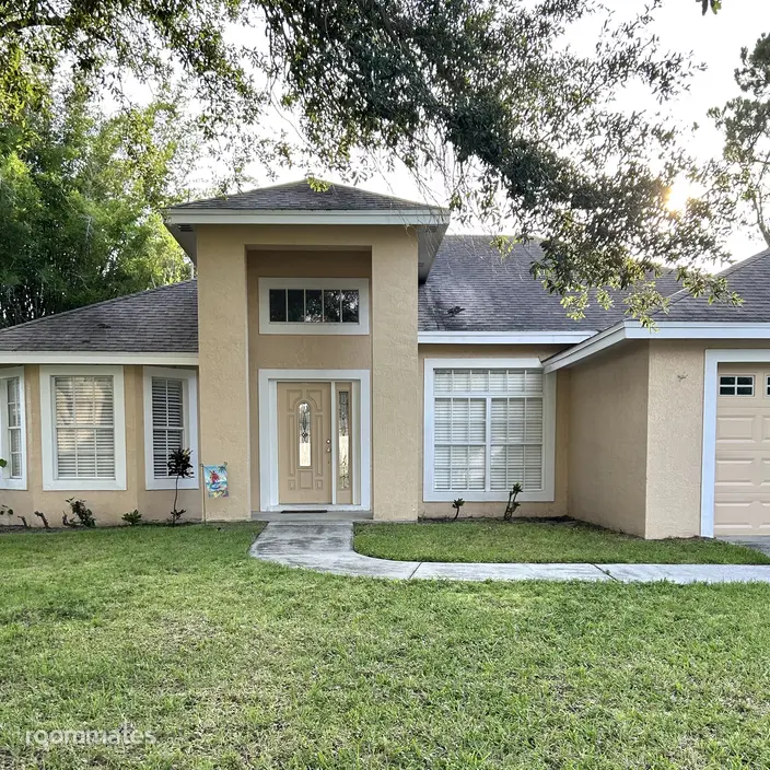 Room for rent in Winter Garden, FL $700, house