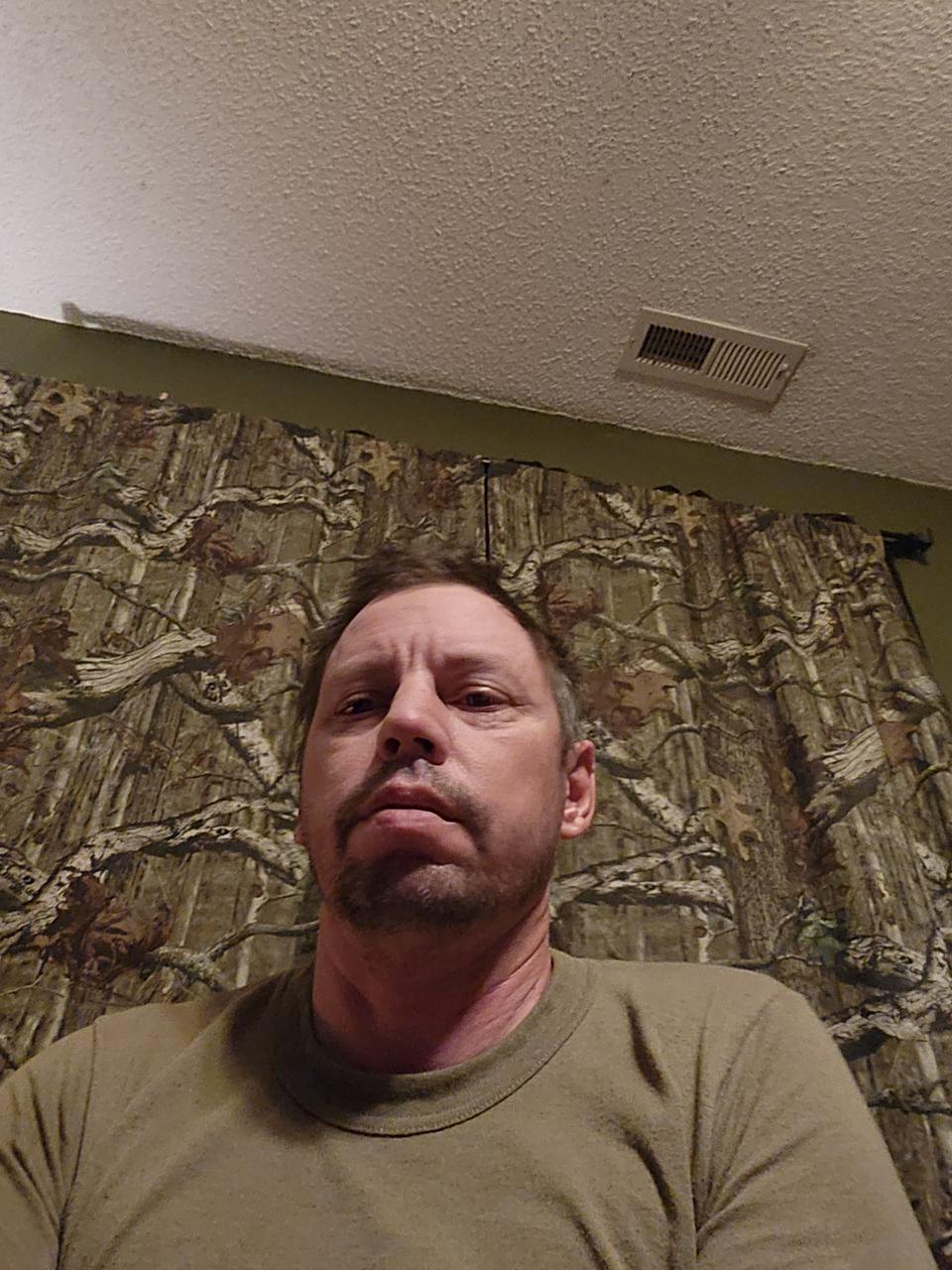 Profile photo 5 of 5