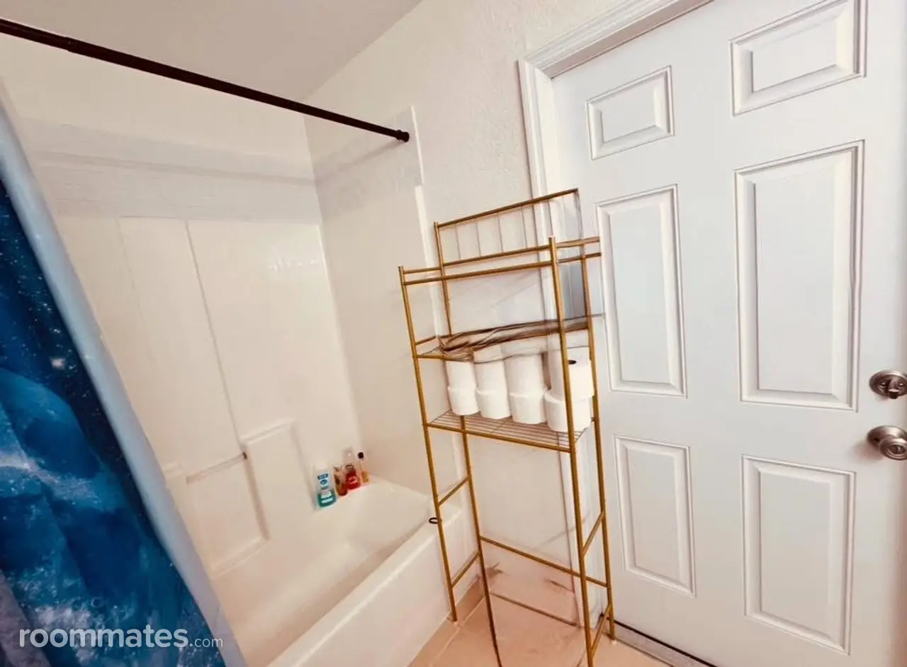 Profile photo 2 of 21