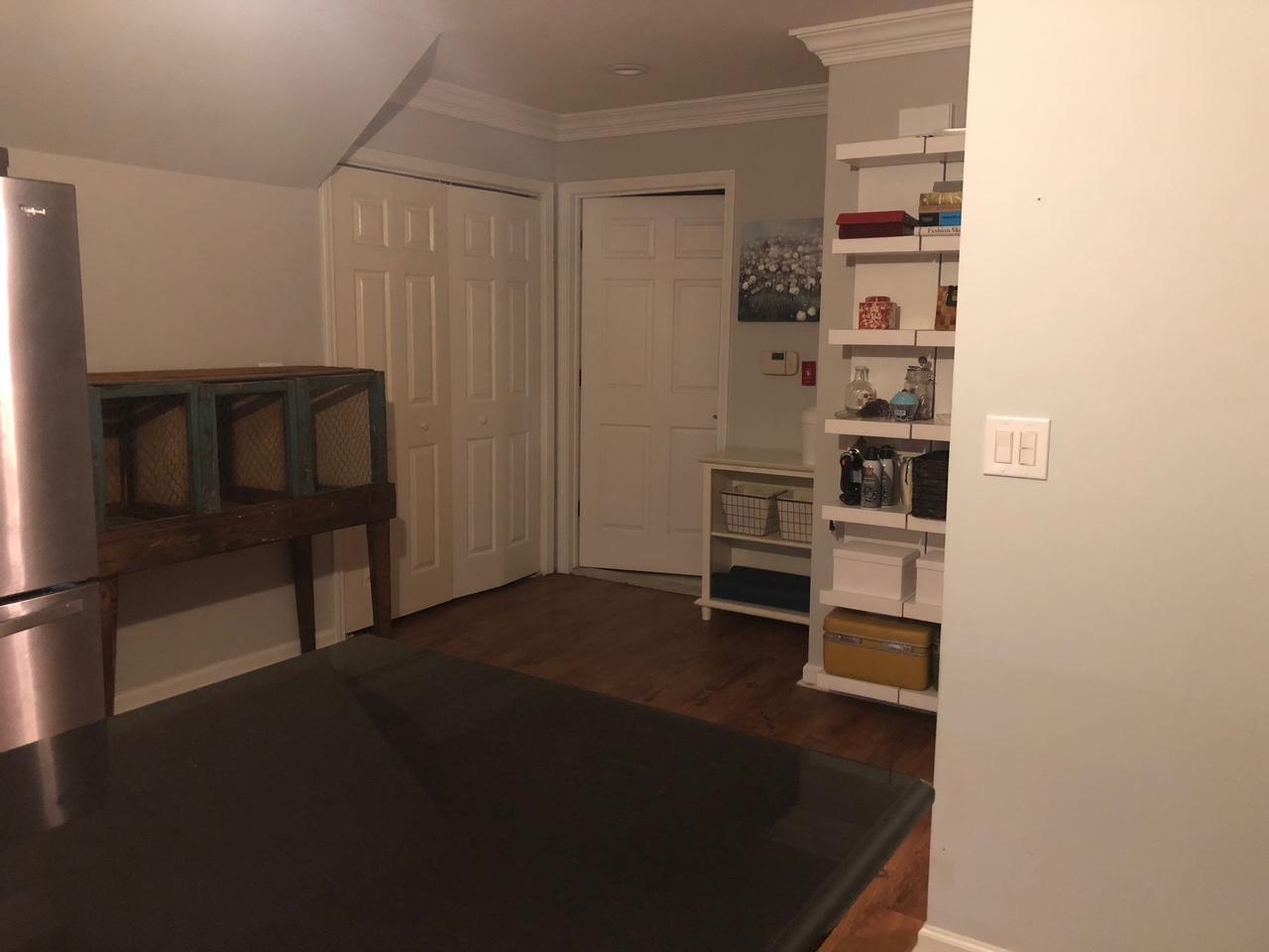 Profile photo 7 of 10