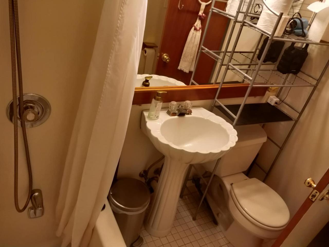 Profile photo 5 of 20