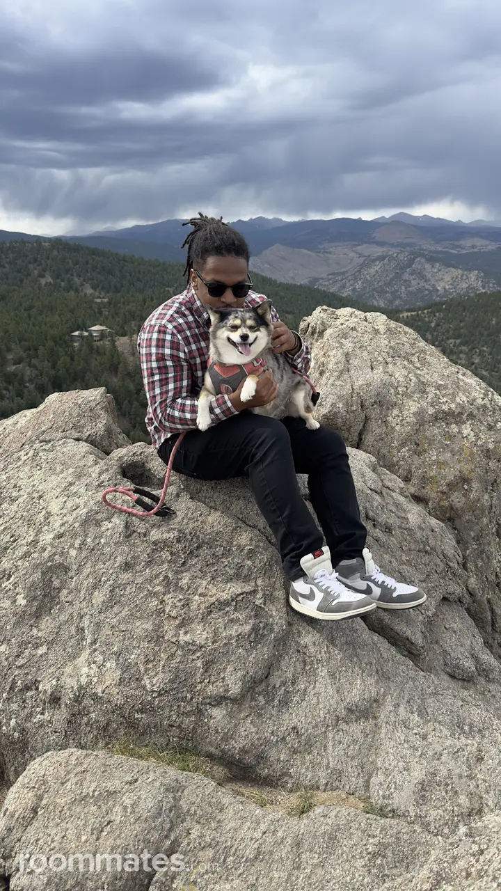 Profile photo 11 of 11