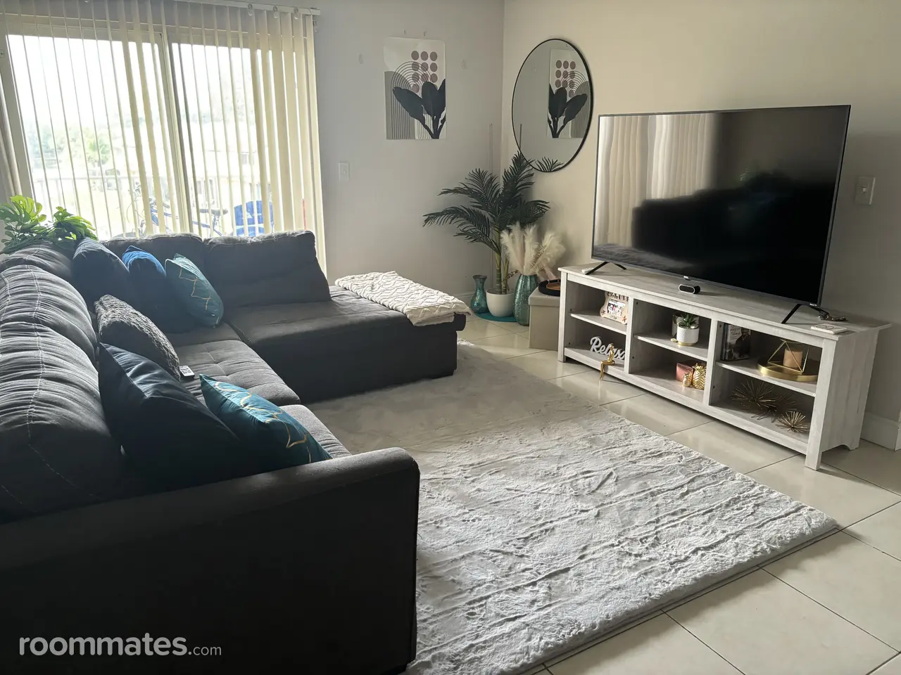 Profile photo 1 of 2