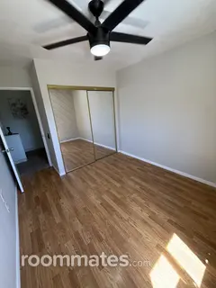 Room for rent in Val Verde, CA $700, house