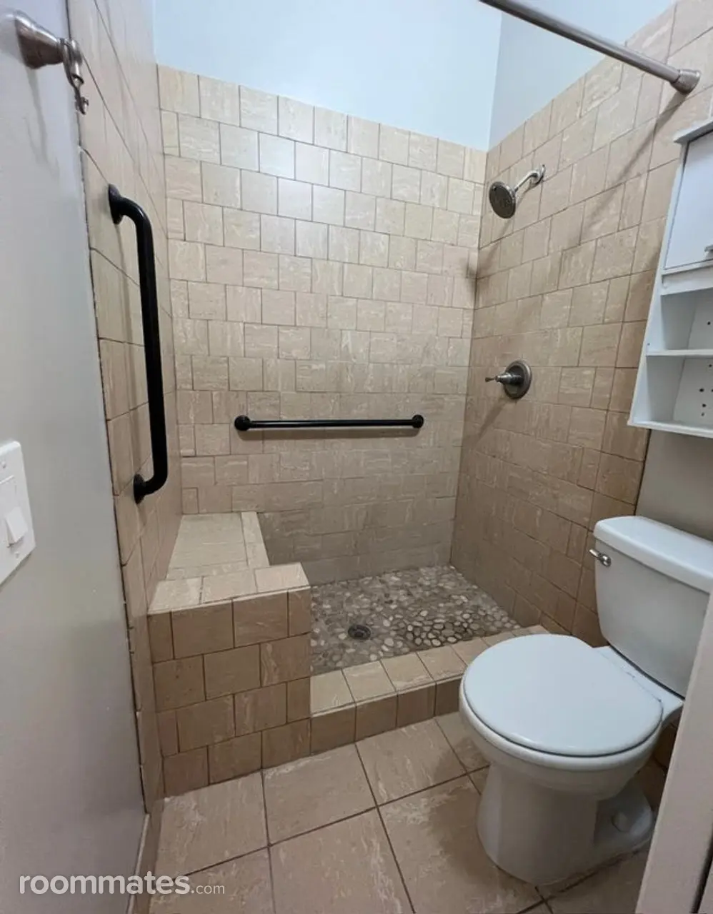 Profile photo 6 of 10