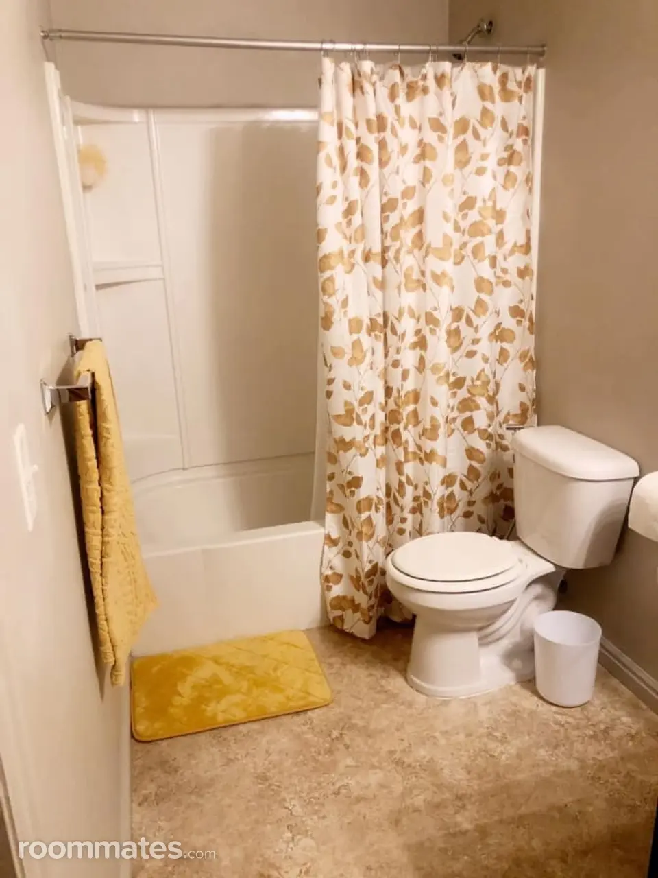 Profile photo 3 of 10