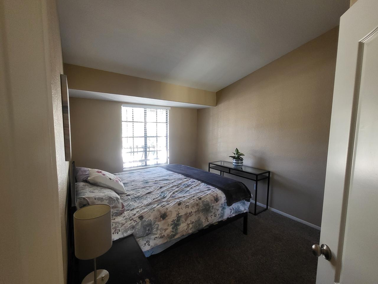 Profile photo 3 of 11