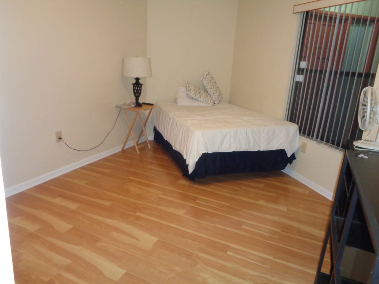 Profile photo 3 of 14