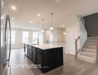 Room for rent in Dumfries, VA $1500, townhouse