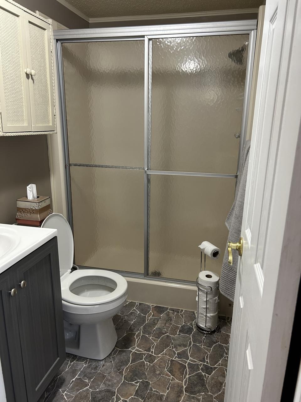 Profile photo 6 of 11