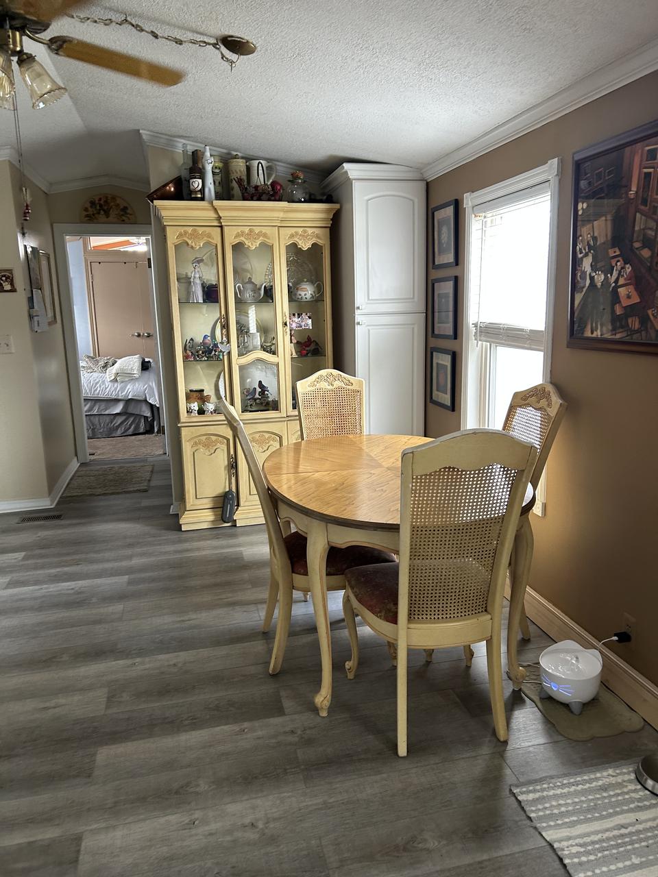 Profile photo 8 of 11