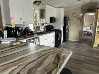 Room for rent in Sterling Heights, MI $700, house