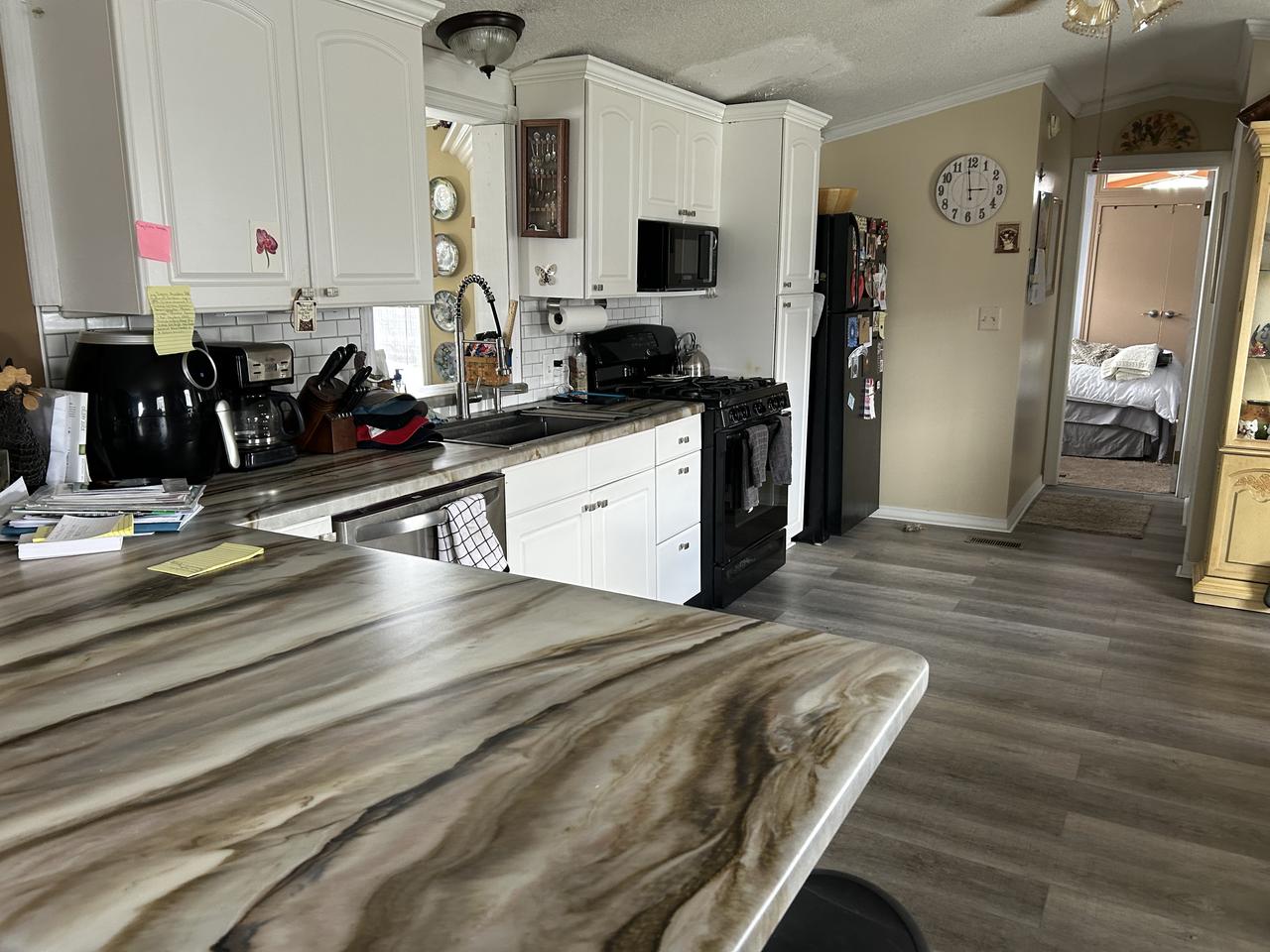 Profile photo 9 of 11