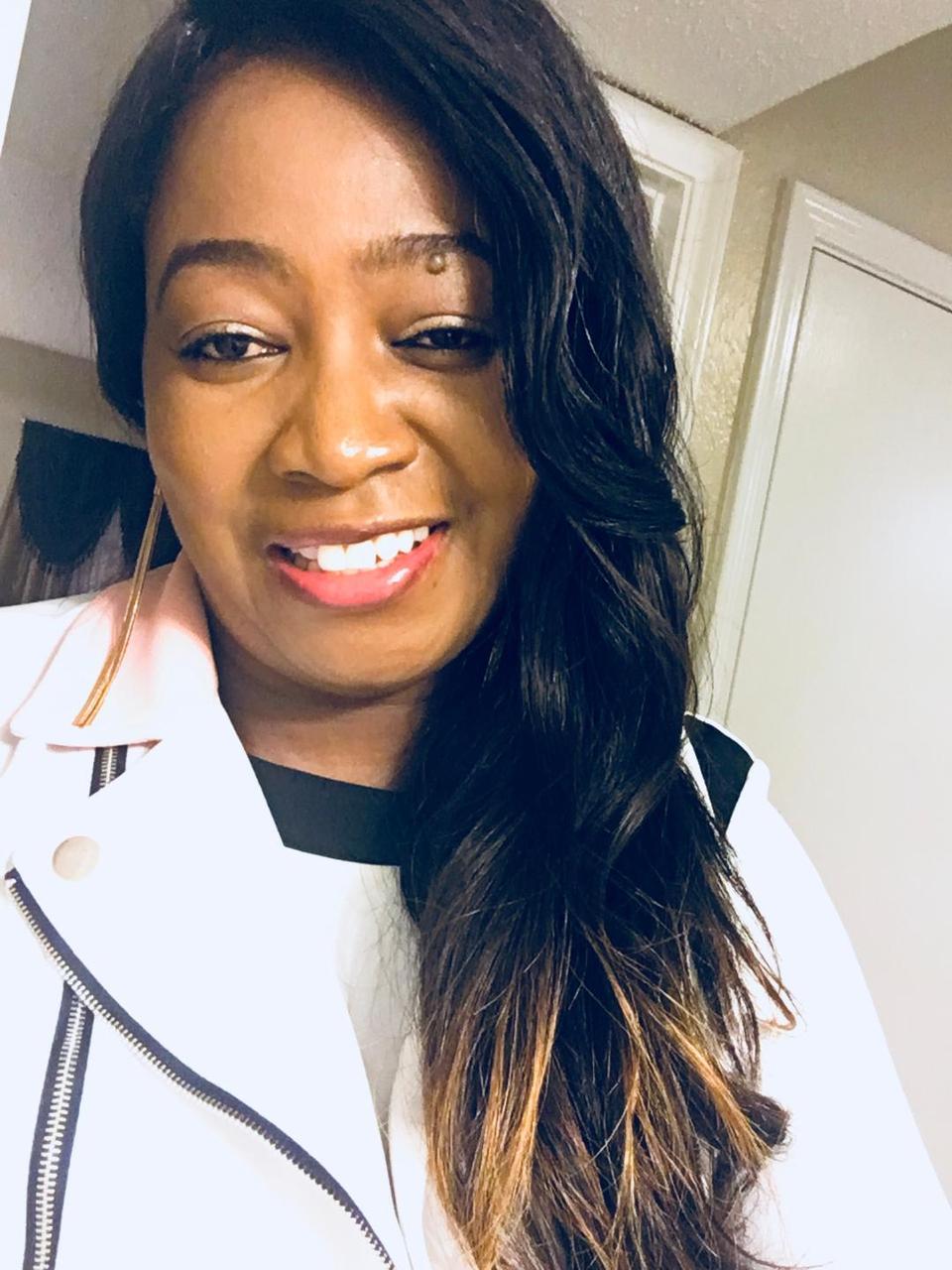 Profile photo 12 of 12