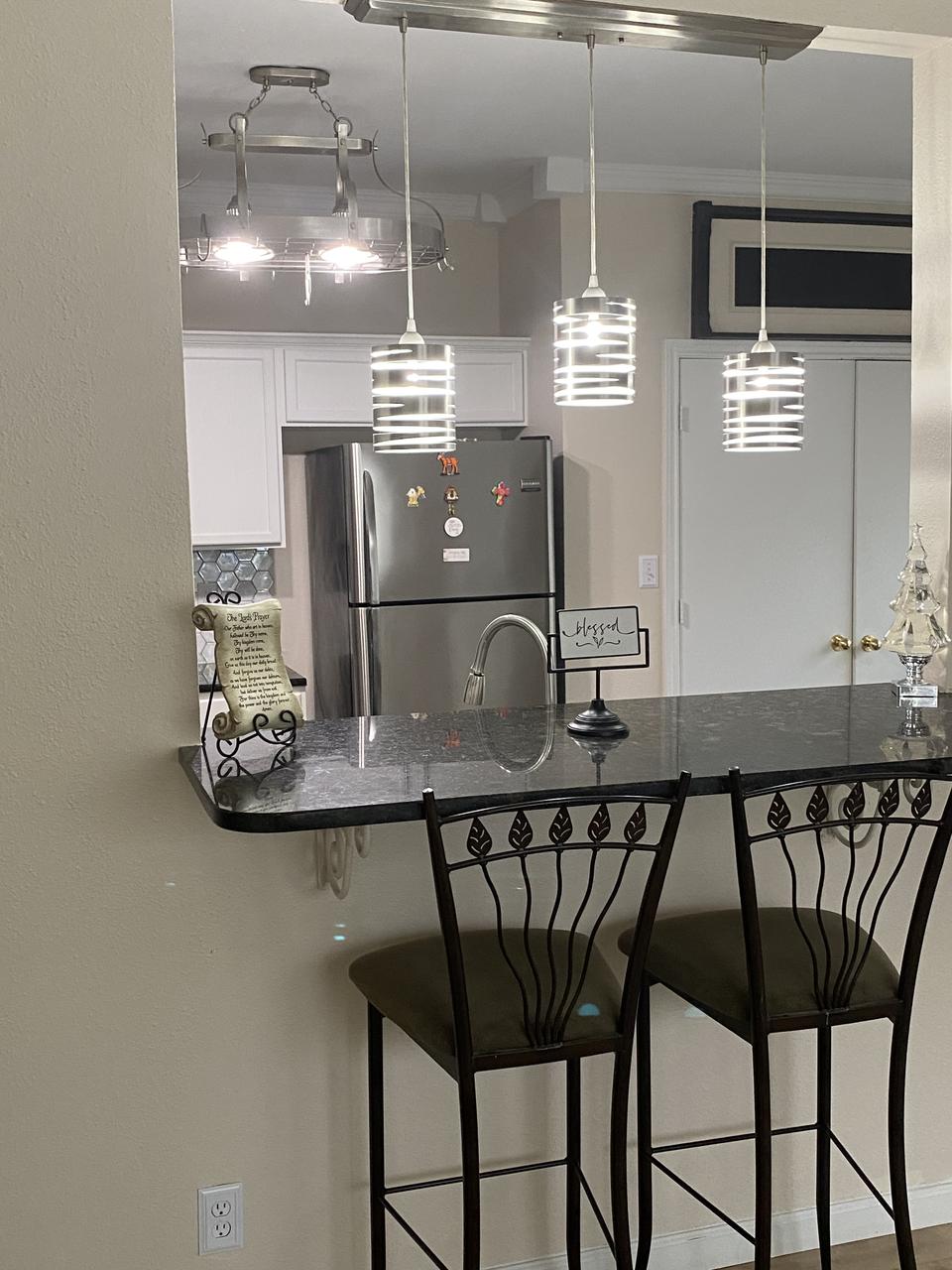 Profile photo 5 of 12