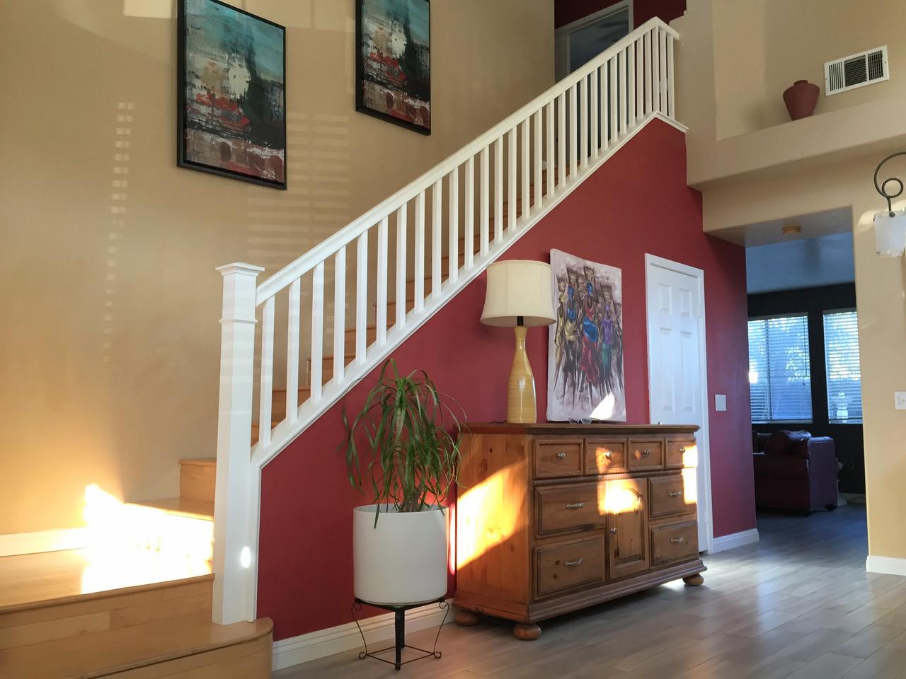 Profile photo 3 of 6