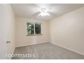 Room for rent in Vancouver, WA $900, condo
