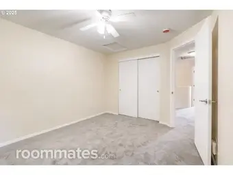 Room for rent in Vancouver, WA $900, condo