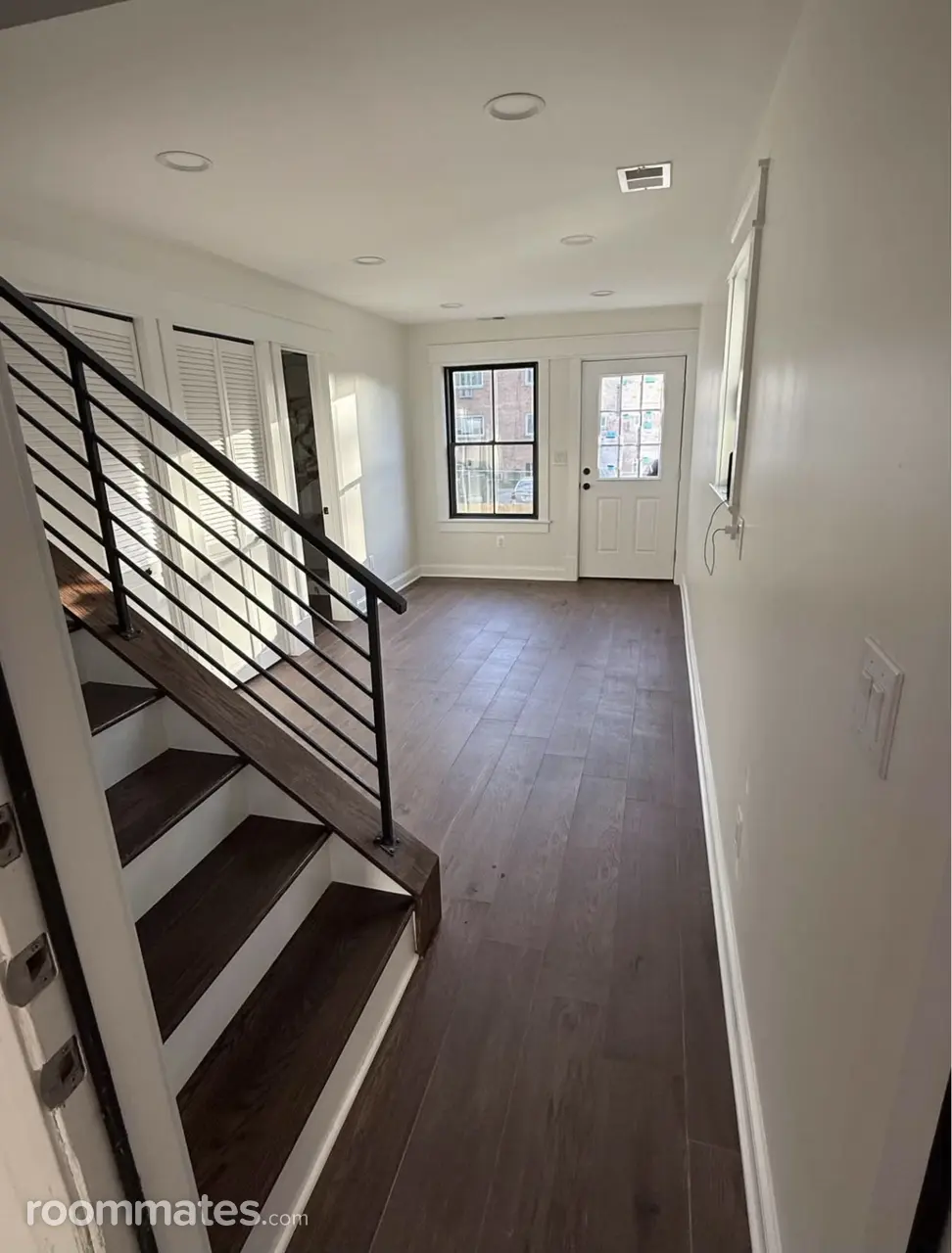 Profile photo 2 of 9