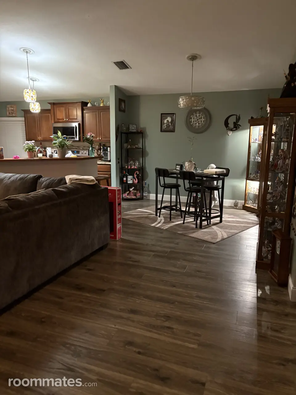 Profile photo 6 of 22