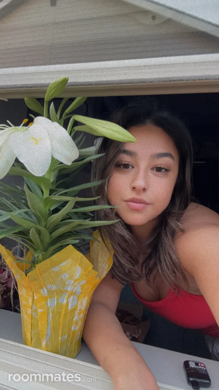 Profile photo 1 of 9