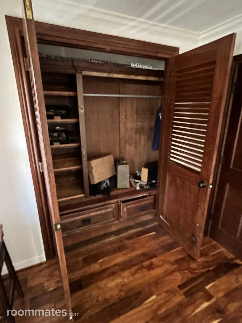 Profile photo 9 of 10