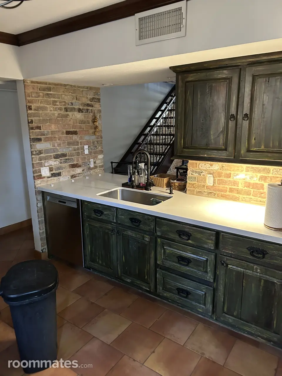 Profile photo 5 of 10