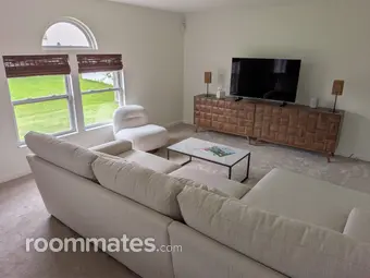 Room for rent in Blacklick, OH $950, house